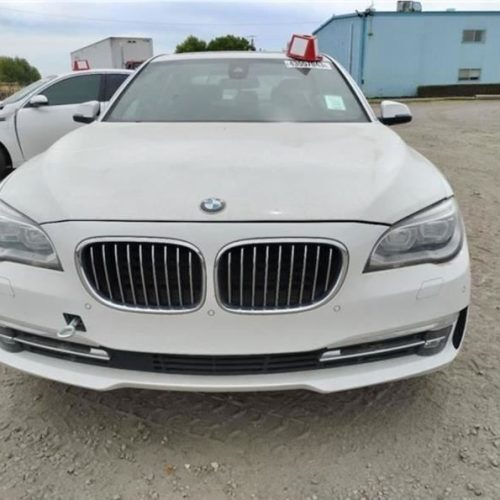 2013-2015 BMW 750I Front White Bumper Cover Assy With Grill 51117332264 OEM.