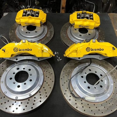 BMW E9X M3 18z YELLOW BREMBO BRAKES SET PLUG AND PLAY