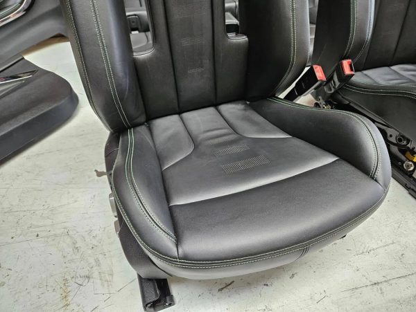 BMW F82 M4 COMPETITION INTERIOR SET-UP FOR SALE - Image 3