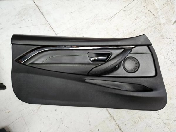 BMW F82 M4 COMPETITION INTERIOR SET-UP FOR SALE - Image 7
