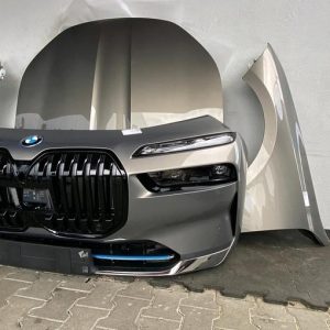BMW i7 G70 COMPLETE FRONT END FOR SALE